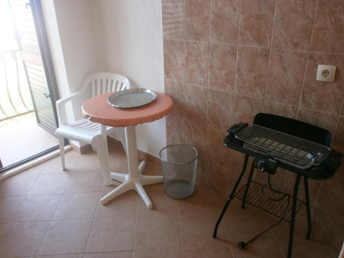 Apartments By The Sea Podgora, Makarska - 12326 Extérieur photo